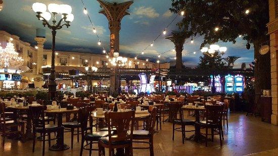 Le Cafe Ile St Louis